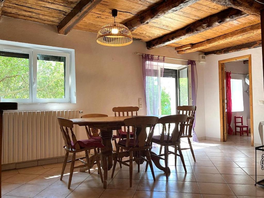 Location Gite Entre Cahors Et St Cirq Lapopie Arcambal Bagian luar foto